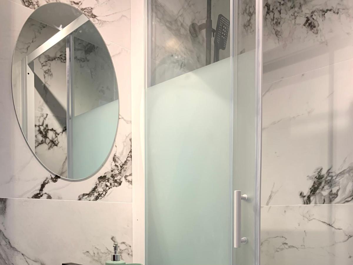 Appartement Leon, Port & Halles Depart Ferry, Proche Plages 툴롱 외부 사진